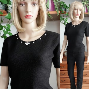 Vintage knitted wool short sleeve sweater top for women/Vintage beaded short sleeve cropped sweater/Embellished Party Cocktail beaded top/M