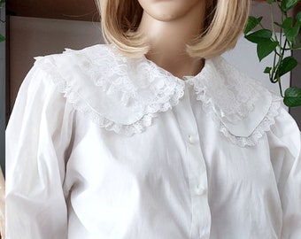 Vintage White Lace Collar Blouse/1970s Edwardian Style blouse/XL