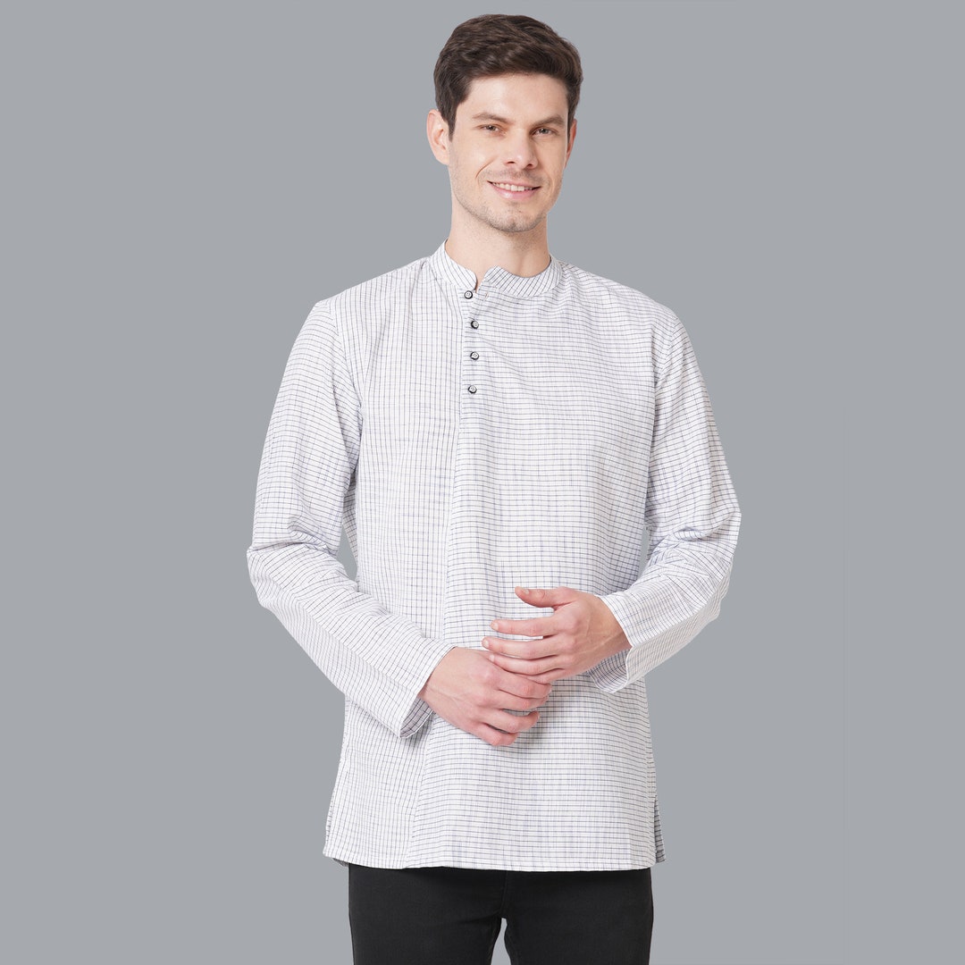 Men’s Short Kurta in White Cotton – Mandarin Collar