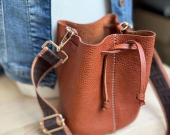 Mini Bucket Bag, Vegetable Tanned Italian Leather, Handmade Drawstring Purse, Small Crossbody Bag