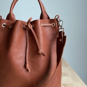 Handmade Leather Bucket Bag, Genuine Leather Handbag, Veg Tanned Italian Leather, Bucket Bag, Soft Leather Bag image 3