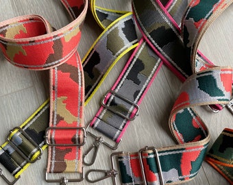 Adjustable Camo Bag Strap: Crossbody Shoulder Strap with Silver Hardware