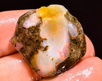 35.10 Ct, 100% Natural Opal Rough, Multi Fire Opal Rough, Welo Opal Rough, Opal Crystal, Raw Opal, Rough Opal, Natural Ethiopian Opal Rough