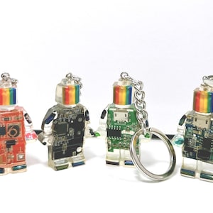 Upcycled Circuit Board Robot Keychain: Geek Tech Accessory