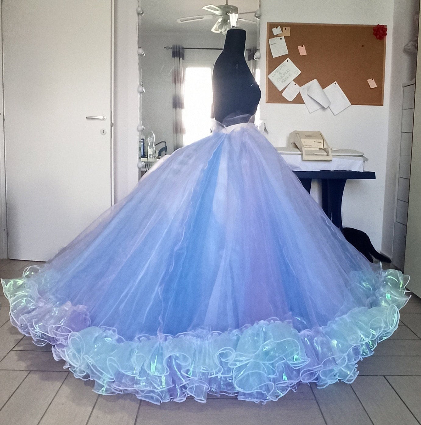 シンデレラ実写版2015ドレスレプリカ映画に忠実なプロ仕様コスプレ
