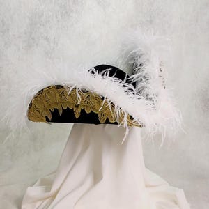 SOMBRERO DEL CAPITÁN GARFIELD – Réplica de la película Garfio de 1991 – Terciopelo y fieltro – Accesorio pirata personalizado hecho a mano – Cosplay y juego de rol