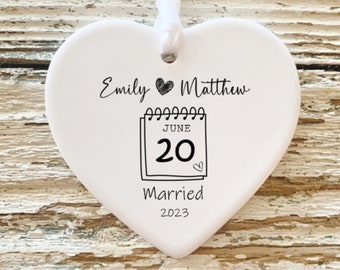Personalized Wedding Gift | Married Ornament  |  Mr & Mrs Gift | Wedding Date Ornament | Calendar | Anniversary Gift | Our First Christmas