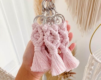 Macrame keychain MINI