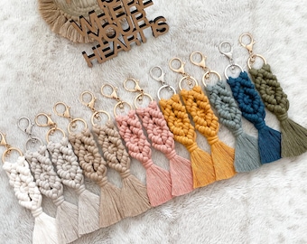 Macrame keychain LOVIES