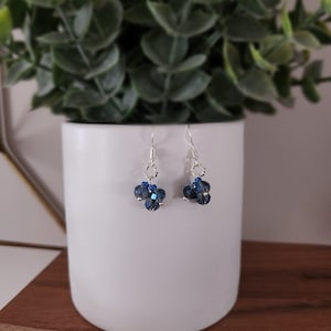 Blueberry Inspired Glass Beaded Earrings - Silver Plated Fruit Jewelry - Blueberry Drop Earrings - Fruit inspired Earrings - Blue Iridescent