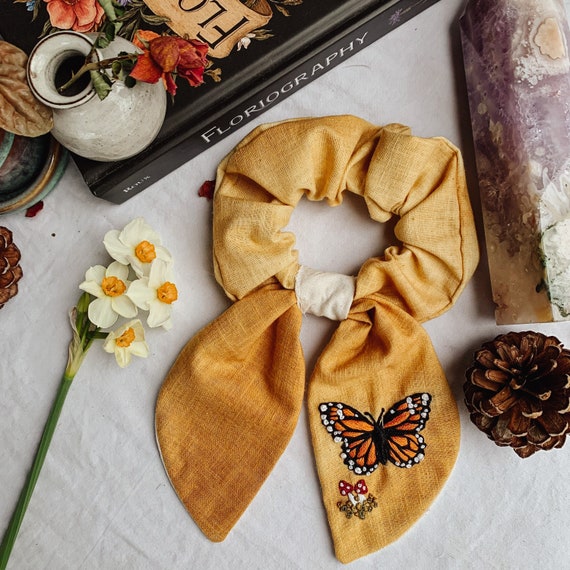 Butterfly scrunchie shop