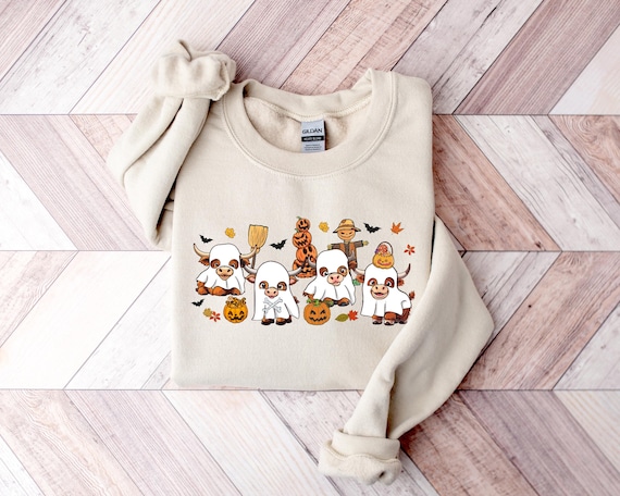 Ghost Highland Cow Shirt, Halloween Shirt, Funny Highland Cow Tee, Cow Lover Gift, Cute Ghost Shirt, Spooky Cow Shirt, Cow Lover Shirt