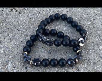 Kodscio KQ beaded bracelet, matte black onyx and hematite
