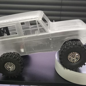 Br0nco Body Multiple Scales ( DIY VERSION )