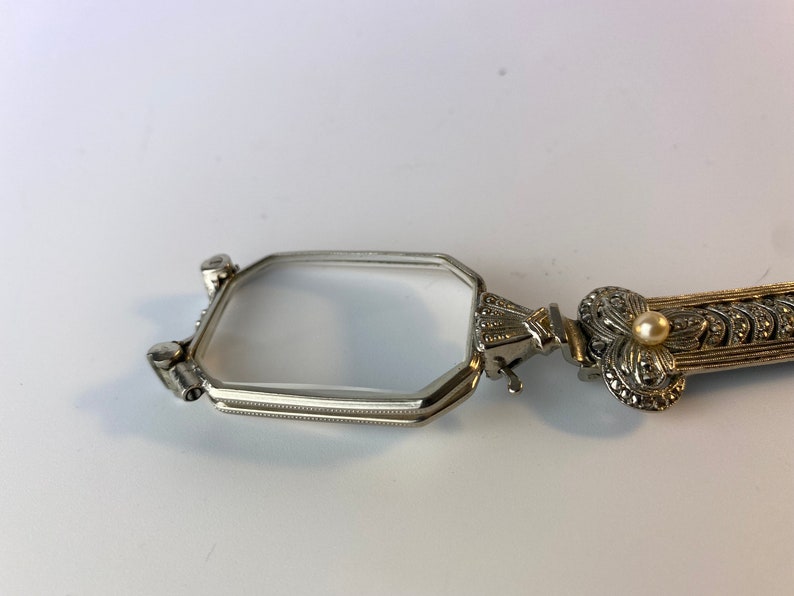 Vintage Folding Broach Lorgnette Reading Glasses image 7