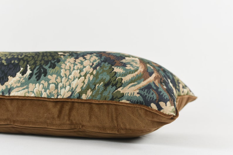 XasminInteriorsShop Botanical Tapestry Lumbar Pillow Cover