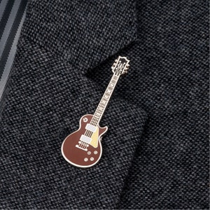Heritage Guitar Pin Badge by Geepins Stunning Miniature Guitar Pin Brooch 52 mm Presented in Beautiful Guitar Case Box Perfect Gift image 3