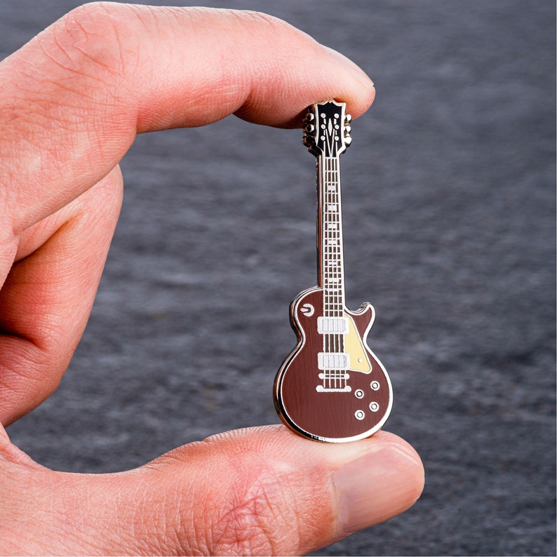 Heritage Guitar Pin Badge by Geepins Stunning Miniature Guitar Pin Brooch 52 mm Presented in Beautiful Guitar Case Box Perfect Gift image 6