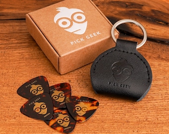 Pick Geek Leather Pick Holder Keyring | Includes 5 x Pick Geek Premium Quality Celluloid Triangle Picks | Shipped in a Unique Kraft Gift Box