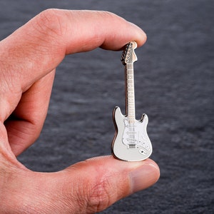 Strat Guitar Pin Badge by Geepins Stunning Miniature Strat Brooch 52 mm Length Presented in Beautiful Guitar Case Box Perfect Gift image 3