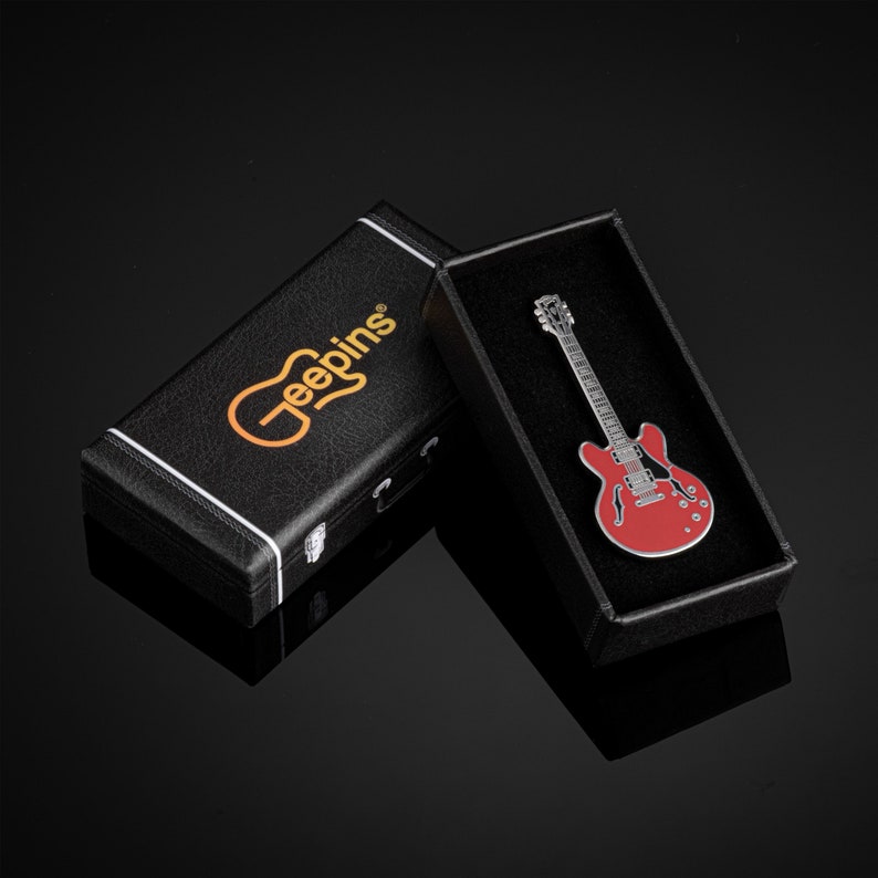 Geepins Hard Enamel Guitar Pin Stunning Miniature BBKing Guitar Badge 52 mm Length Presented in Amazing Guitar Case Box Perfect Gift image 1