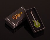Steve Lukather Guitar Pin Badge by Geepins Stunning Miniature Luke III Brooch 52 mm Presented in Beautiful Gift Box Perfect Gift