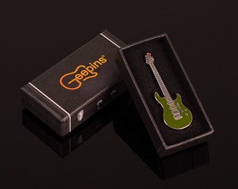 Badge Steve Lukather pour guitare par Geepins | Superbe broche miniature Luke III | 52 mm | Présenté dans une belle boîte cadeau | Cadeau parfait