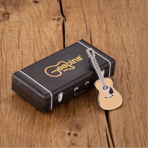 Martin Guitar Pin Badge by Geepins | Stunning Miniature Martin Brooch | 52 mm Length | Presented in Beautiful Guitar Case Box | Perfect Gift