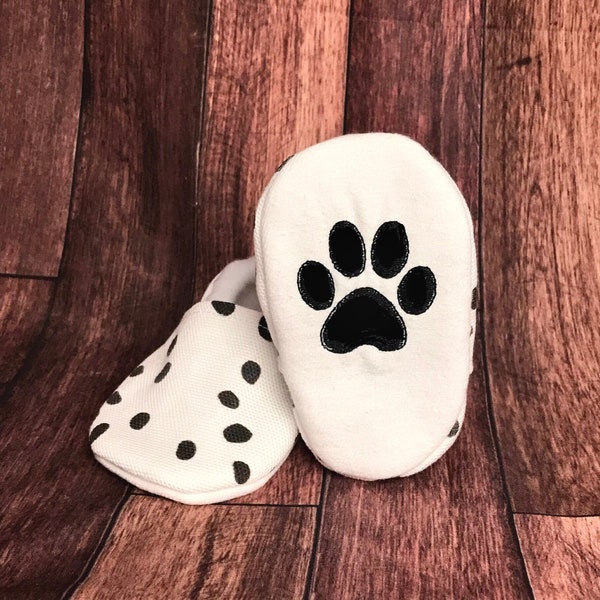 Baby Shower Gift, Bootie Shoes, Dalmatian, Newborn Puppy Dog, Boys and Girls, Paw Print, Crib Shoes, Slippers, Baby Christmas Gift, Grip