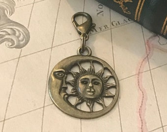 Celtic Sun and Moon Charms KeyChain, Cancer Gift, Purse Charm, Antique Vintage Style, Keyring, ITA Witch Clasp