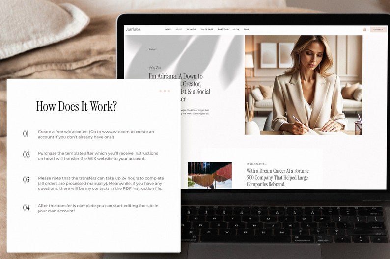 Puede incluir: Un ordenador port&aacute;til que muestra un sitio web con el texto "&iquest;C&oacute;mo funciona?" y una lista de pasos. El sitio web tambi&eacute;n presenta una foto de una mujer con un blazer beige sentada en un escritorio y escribiendo. El texto "Soy Adriana. Una creadora con los pies en la tierra, artista y gerente de redes sociales" tambi&eacute;n es visible en el sitio web.