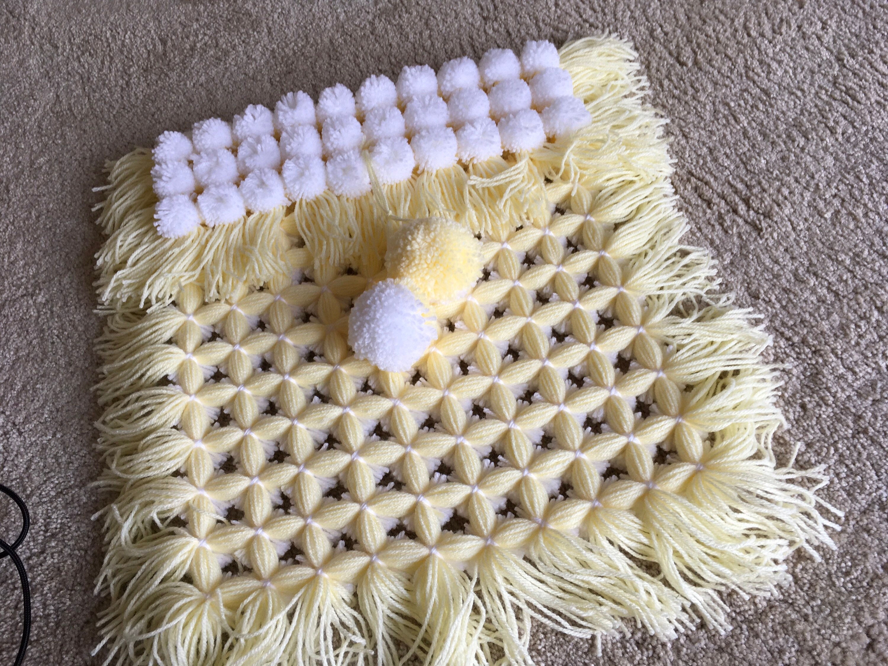 Pom Pom blanket Etsy