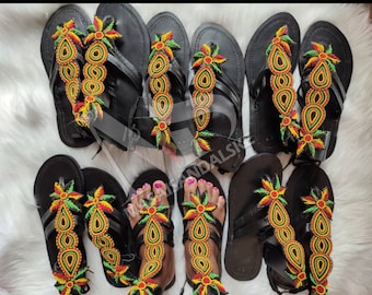 Sandalias Maasai, sandalias multicolor, sandalias gladiadoras africanas, sandalias de cuero con cuentas, sandalias gladiadoras de cuero, cuero genuino