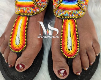 Sandalias de cuero con cuentas hechas a mano por la comunidad masái, calzado tribal bohemio.