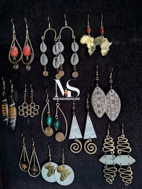Wholesale earrings in bulk deals