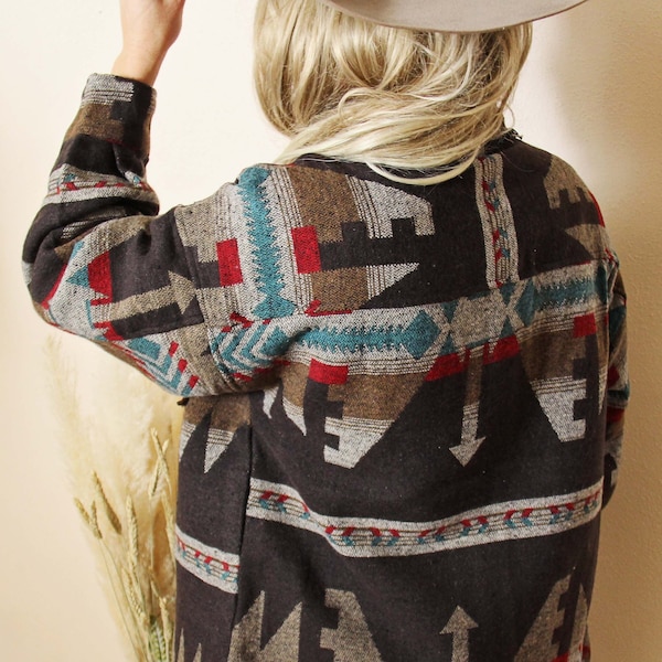 Bozeman Native Aztec Mountain Boho Knit Vintage Inspired Shirt Jacket Coat ~ Women's Size Small Medium and Large