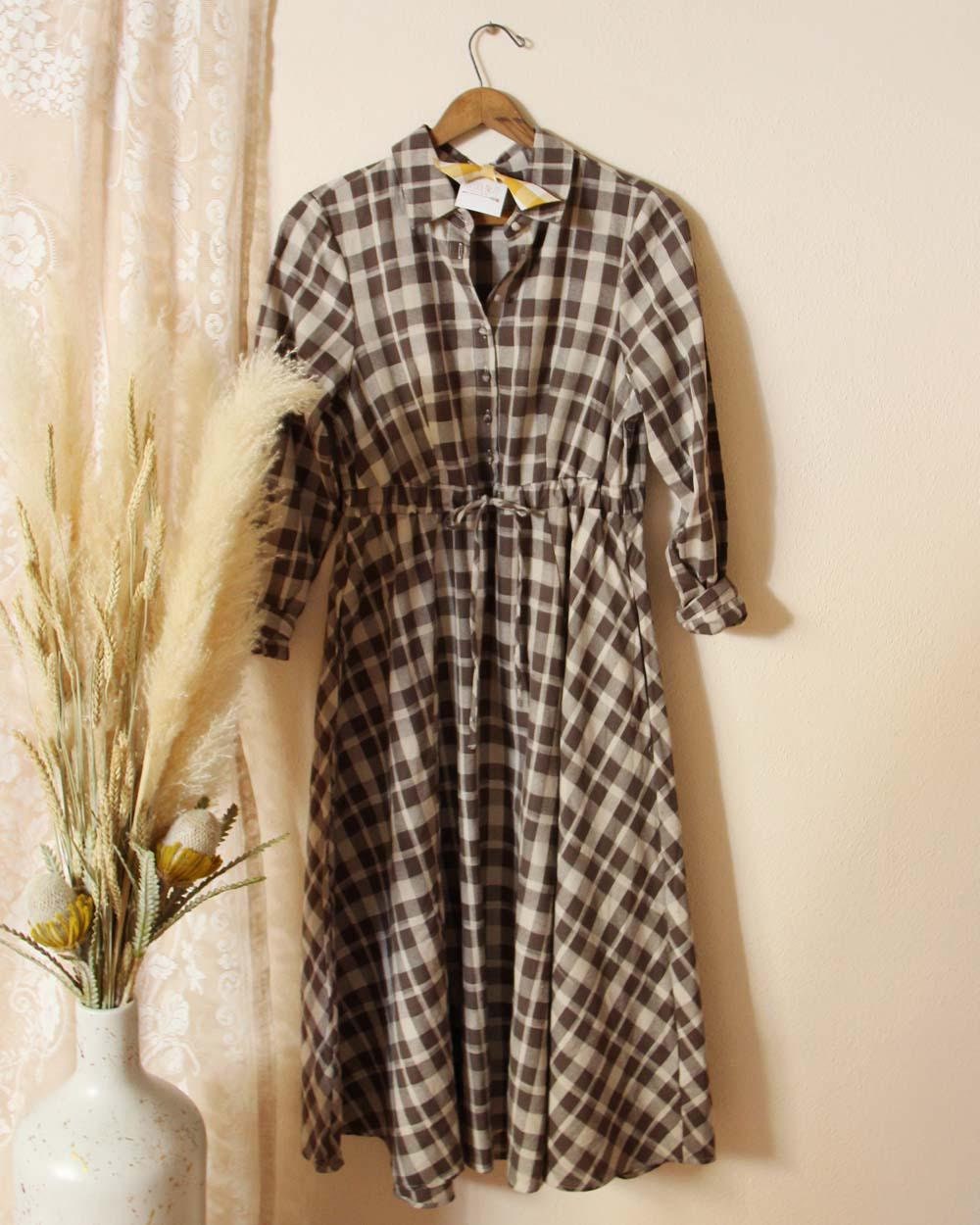 fitted lace wedding dress aihuajie Women's Plaid Dress Long Sleeve Button Down Casual Flannel Shirt  Dress Oversized Blouse Dresses (B1,S) at Amazon Women's Clothing store main image 1