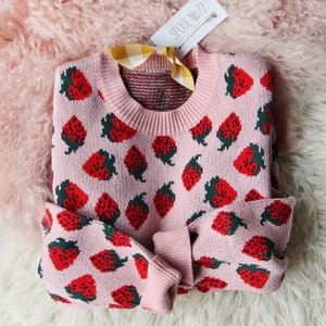 Sweet Knit Strawberry Cozy Hygge Soft & Cuddly Retro Vintage Inspired Sweater Top Jumper ~ Women's Small to Large