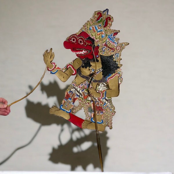 Wayang kulit doll - Indonesia - Antique - Early 20th century - Shadow play - South East Asia