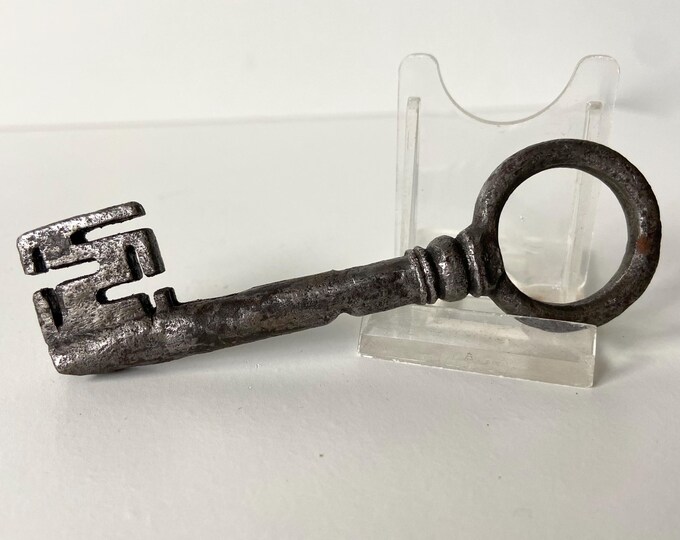Beautiful Medieval Key - Early 15th Century - Archaeological Artefact ...