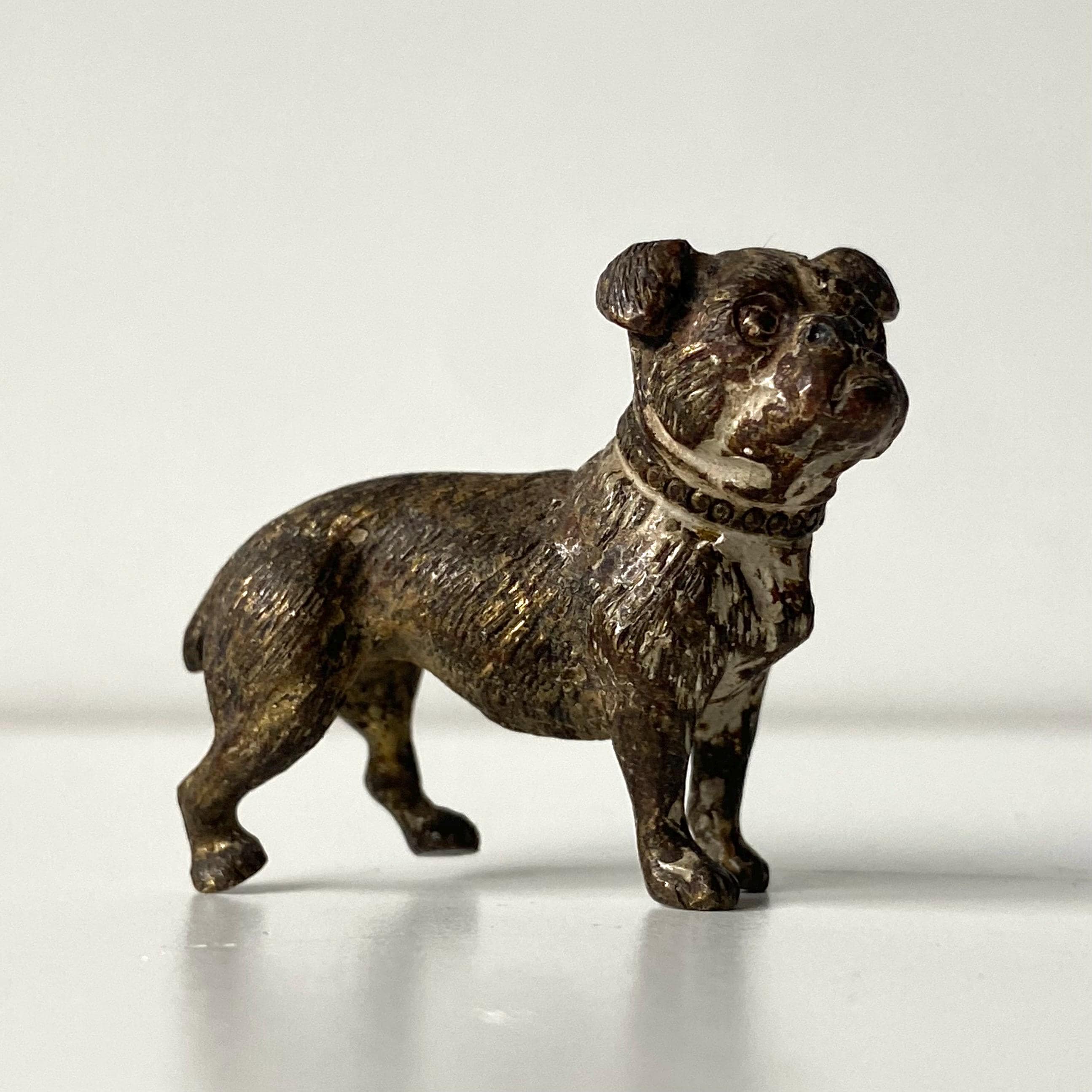 小小兵 ヴィエナブロンズのアンティーク置物 オーストリアブロンズ 極小の犬 ミニチュア置物Vienna bronze dog