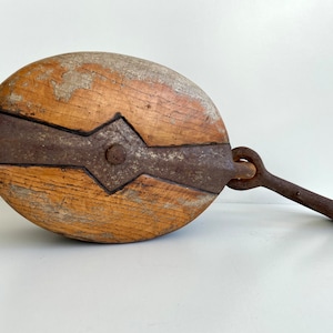 Antique ship pulley - Wood and metal - 19th century