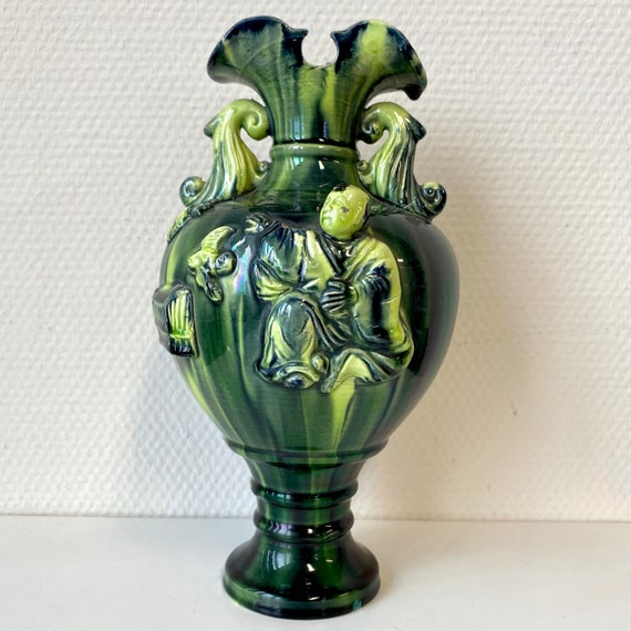 Chinese Porcelain Vase - Green Vase - PROC Porcelain - China