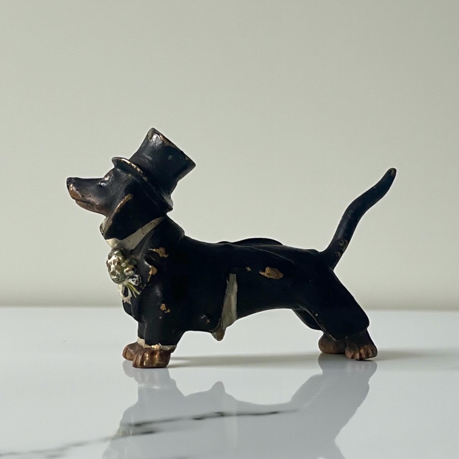 Vienna Bronze - Dachshund - Teckel - Austrian - Dog in Smoking and