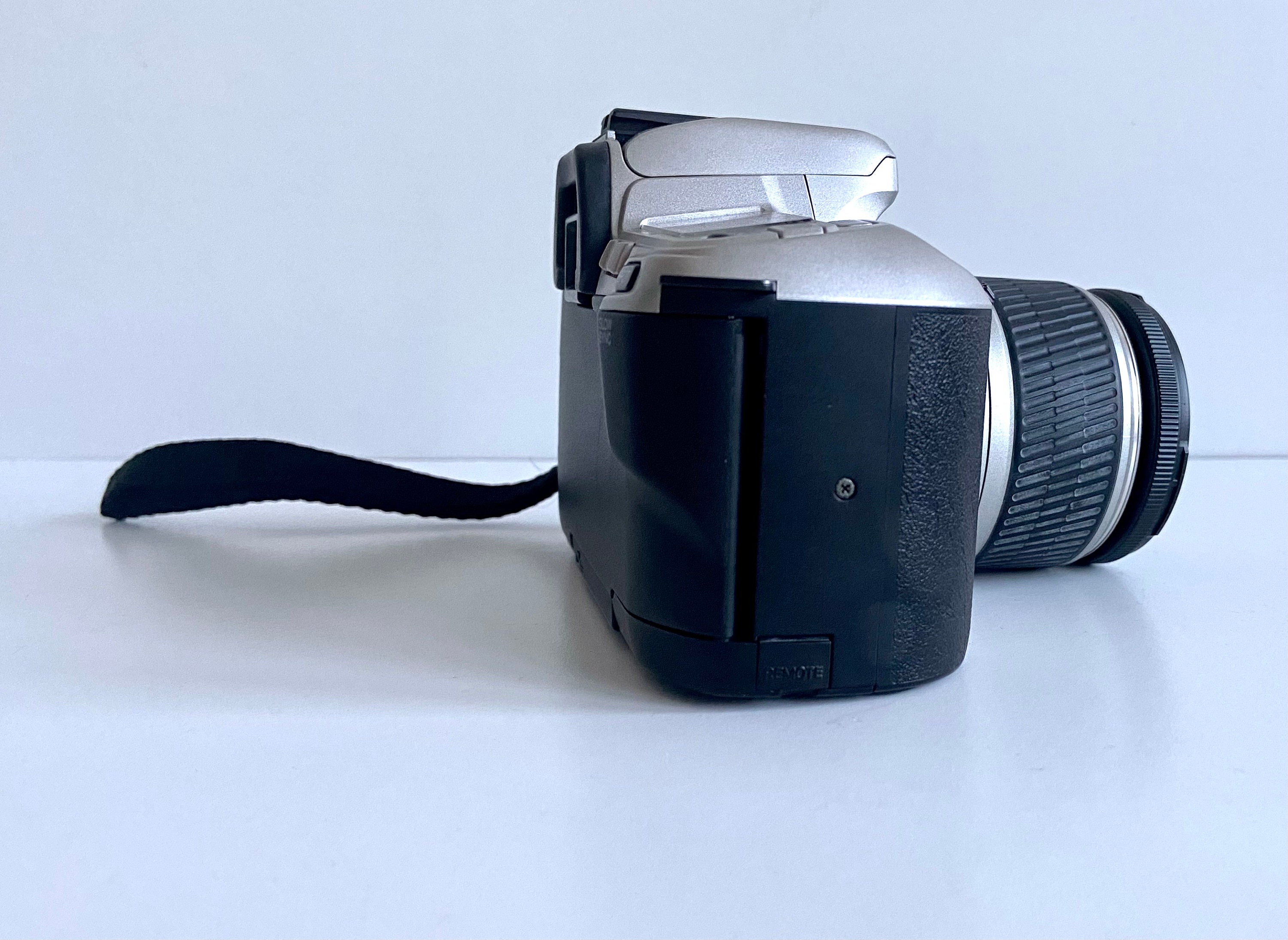 Minolta Dynax 404si Collection appareils photo anciens par Sylvain Halgand
