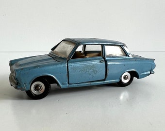 Dinky Toys - Ford Cortina - Meccano LTD - Made in England - Model car - Toy car - Number 139 - English, Vintage, 1960s