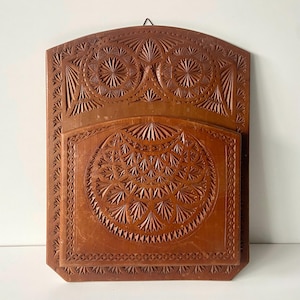 Antique magazine rack - Folk art - Dagbladen - Lectuurrek - 20e eeuw - 20th century - Papers - Magazines - Wall deco