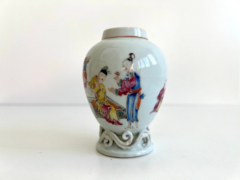 Chinese porcelain Tea caddy Yongzheng dynastie Figures Qing 18th century Kangxi Qianlong Teaware Fam. Rose image 6