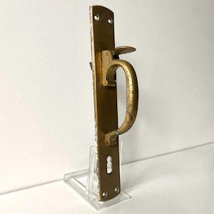 Antik dörrhandtag - Mässing - 1800-talet - Gammalt hus - Interiör - Patina