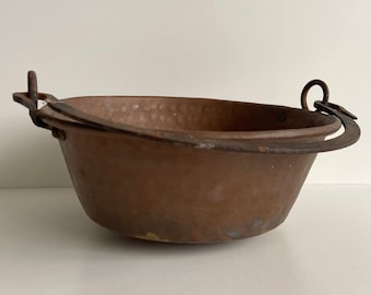 Antique red copper bucket with iron handle - 19th century